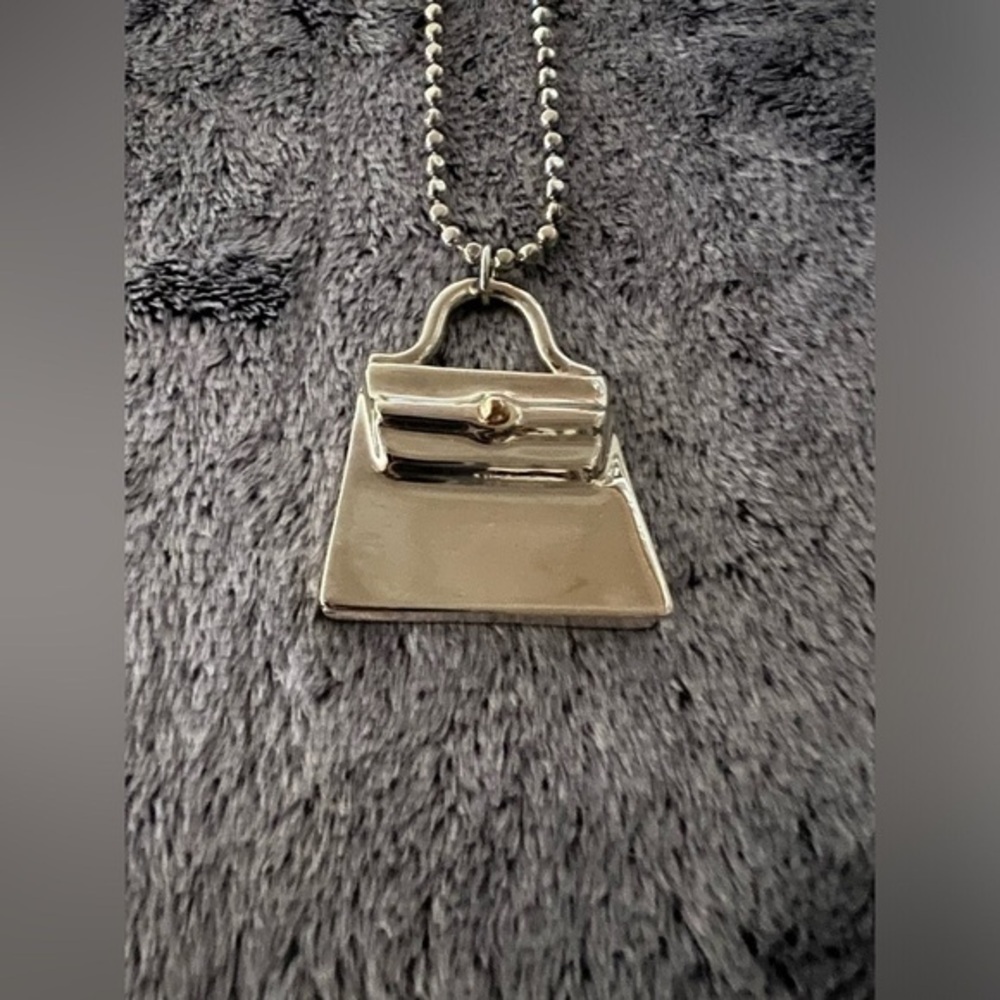 Vintage Silver Colored Handbag Pendant Necklace 38in
